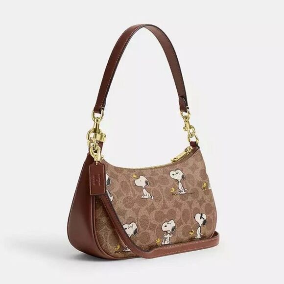 NWT ❤️ Coach X Peanuts Teri Shoulder Bag In Signature Canvas Snoopy Print CBJ88 - Picture 2 of 13